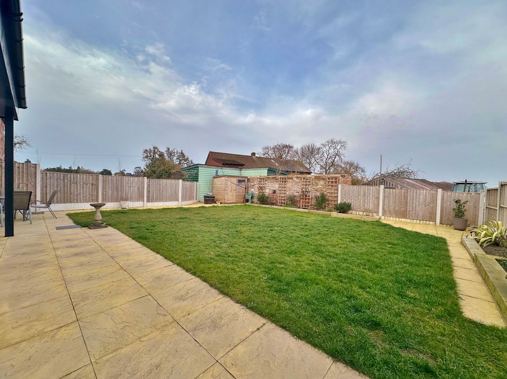 Property photo 3 of 28 Photo 26