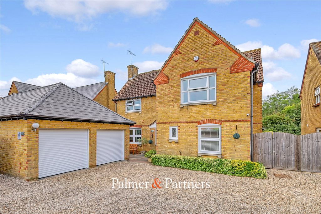 Property photo 1 of 38 Picture No. 42