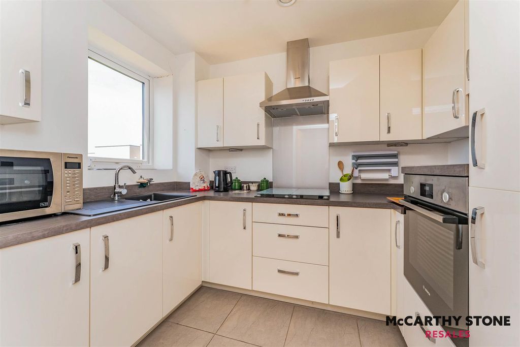 Additional image 8 of 1 bed flat for saleElizabeth Place, Trimbush Way, Market Harborough LE16