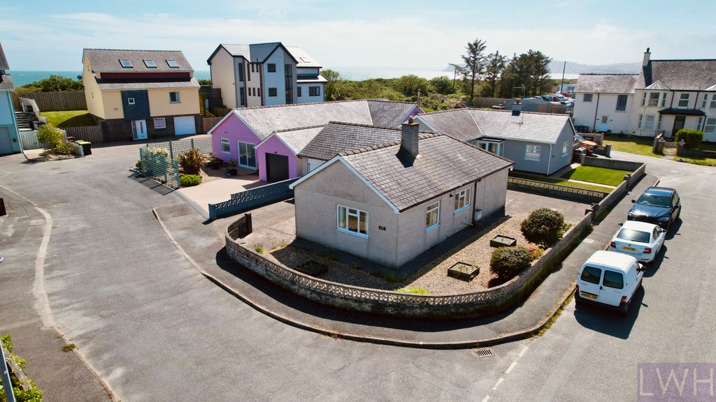 Property photo 3 of 14 Awyr | Aerial