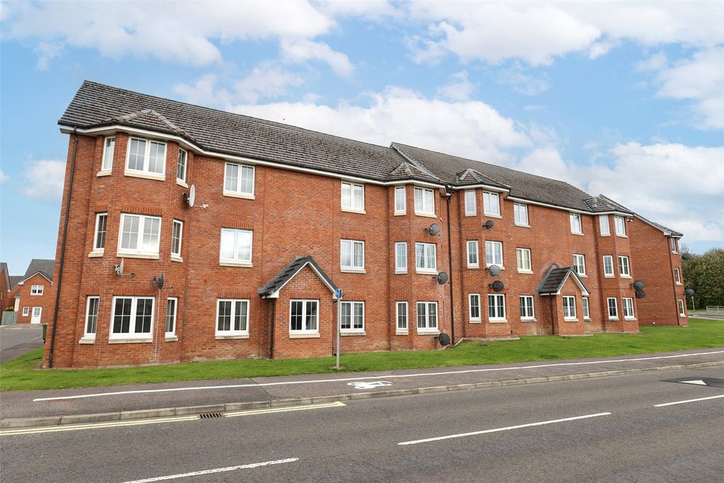 Property photo 1 of 10 External