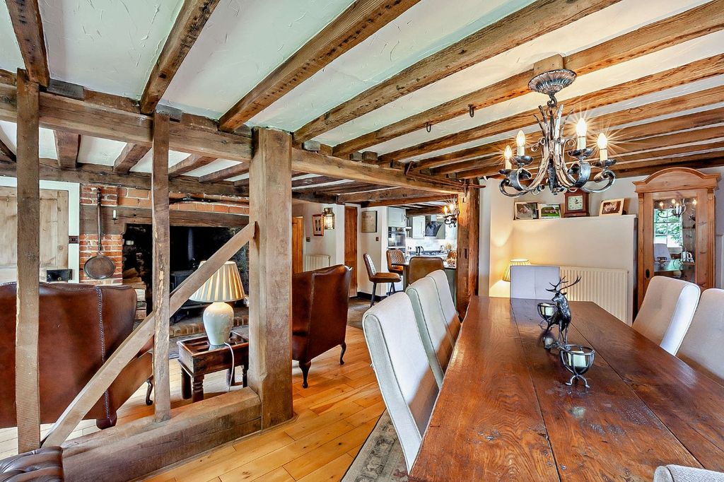 Property photo 3 of 21 Dining Room