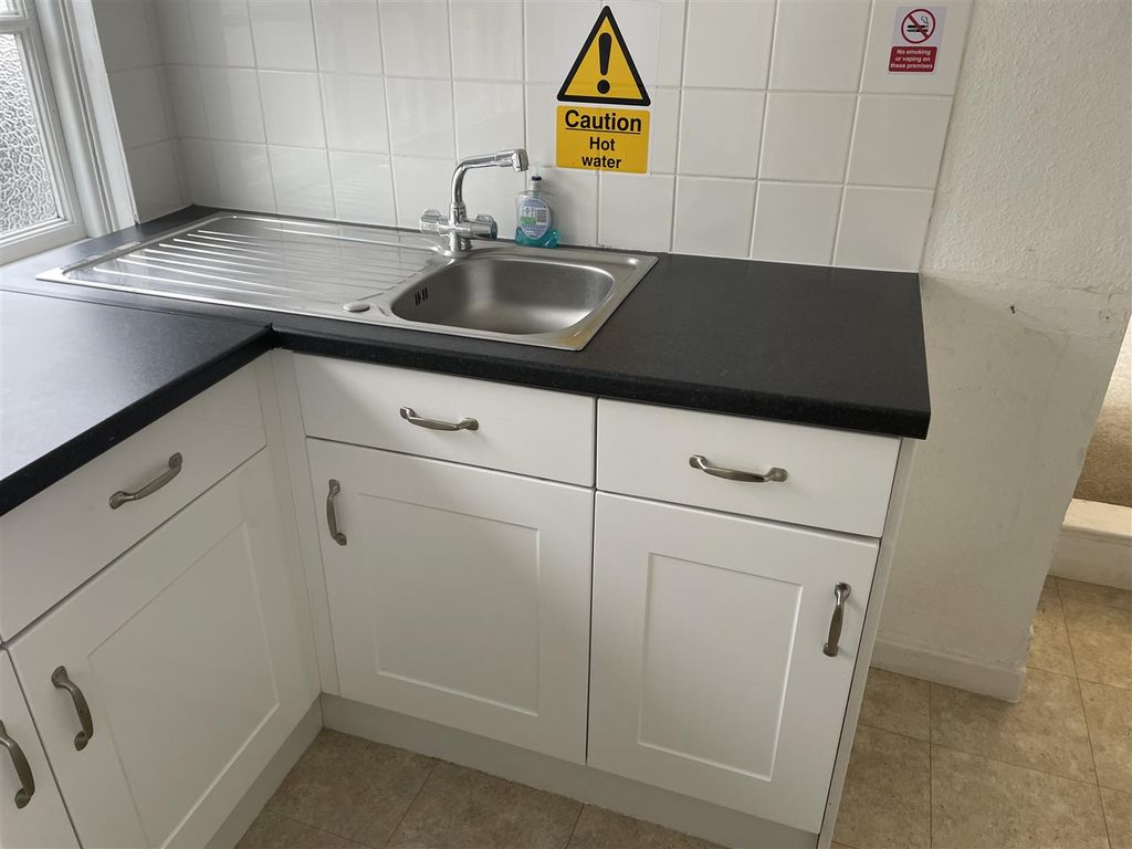 Property photo 3 of 3 Img_2386.Jpg