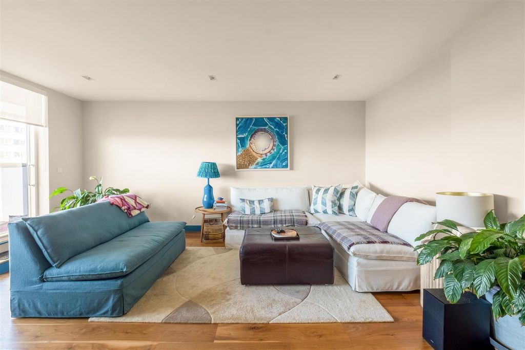 Additional image 30 of 3 bed flat to rentPalmeira Avenue, Hove BN3