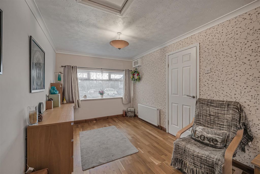 Property photo 3 of 23 15-P1164617.Jpg