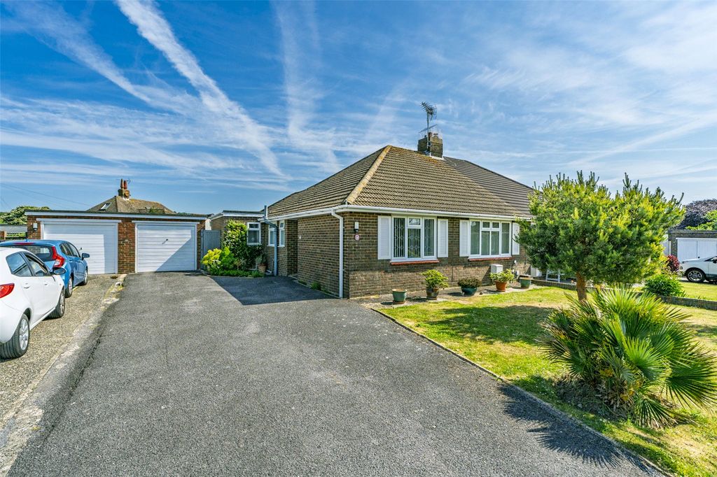 Property photo 1 of 19 Picture No. 27