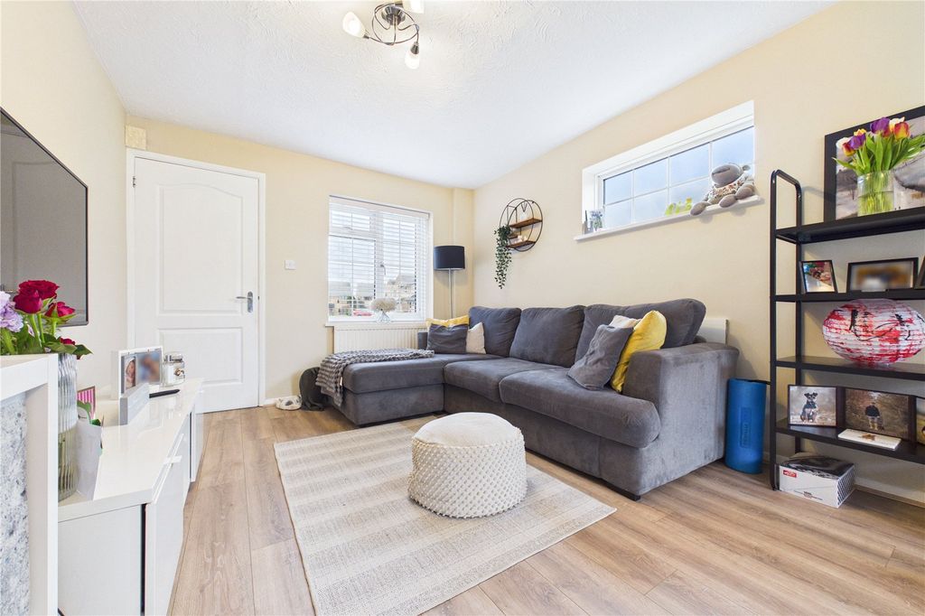 Property photo 2 of 15 Living Room