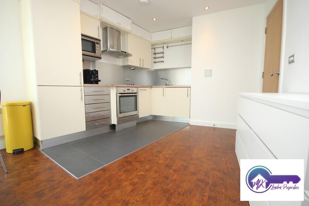 Property photo 2 of 11