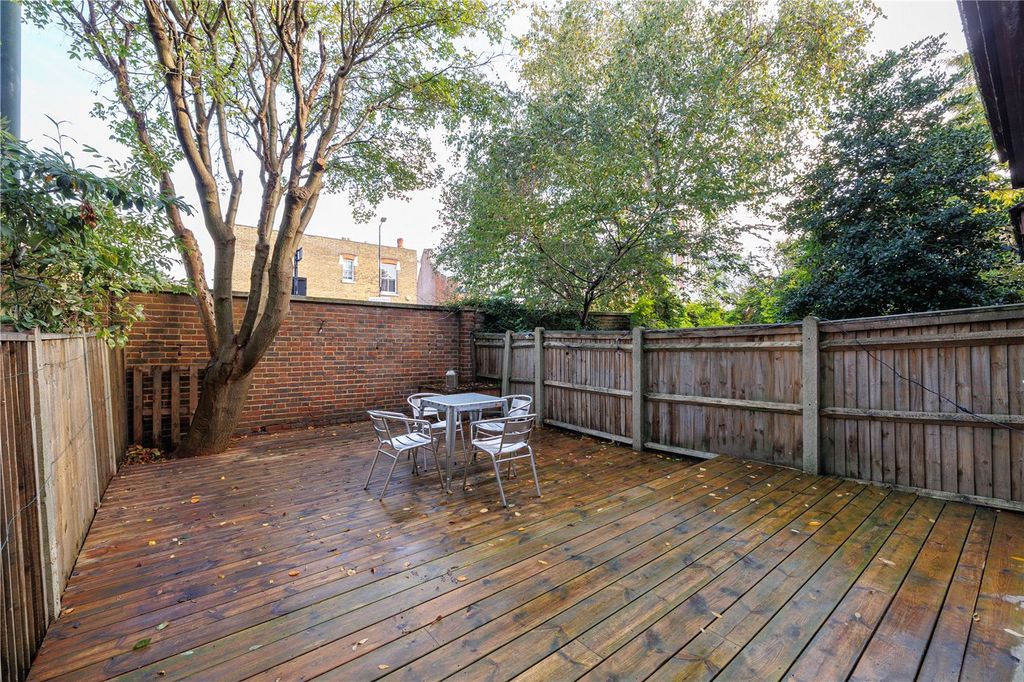 Property photo 3 of 21 Picture No. 41