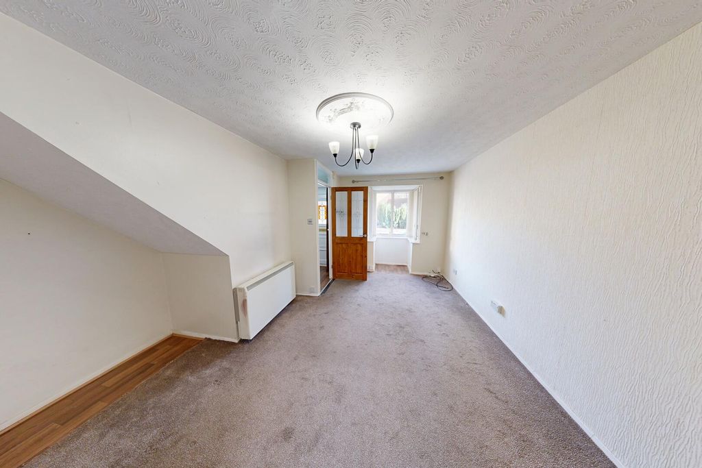 Property photo 3 of 11 3.Jpg