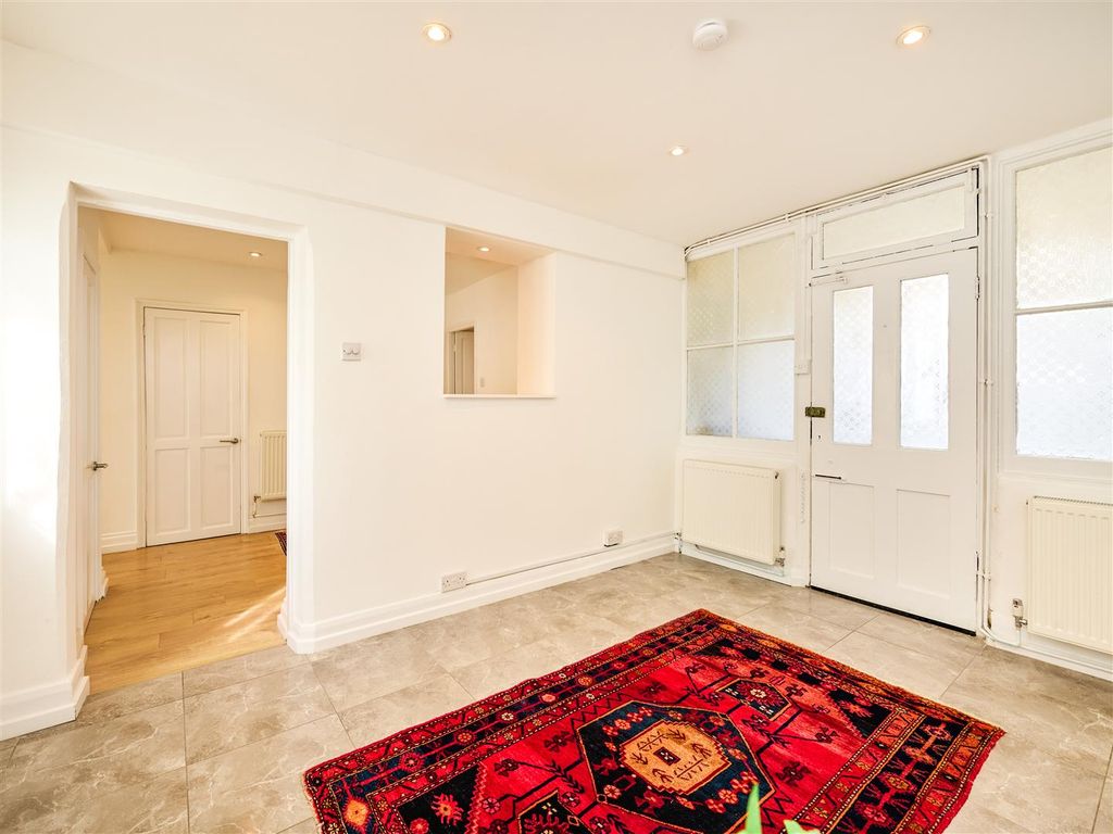 Property photo 2 of 10 20-03-2026__14-37-49_Vv994342_0003.Pecvy.Jpg