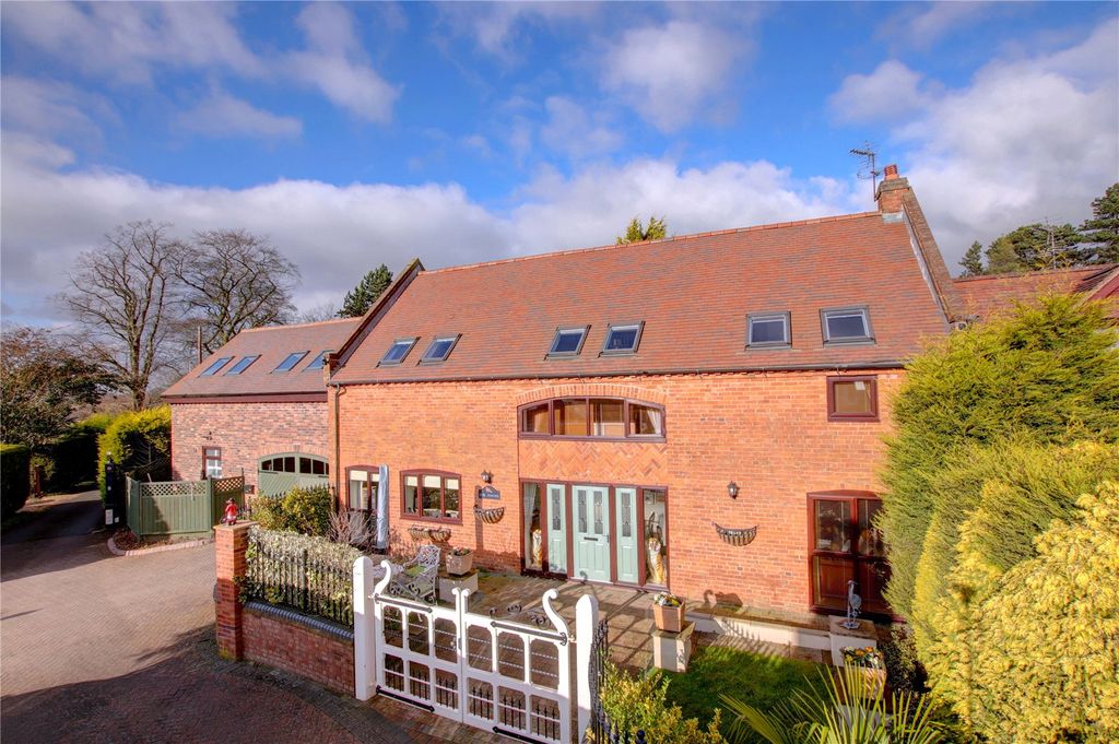 Property photo 1 of 28 Picture No. 20