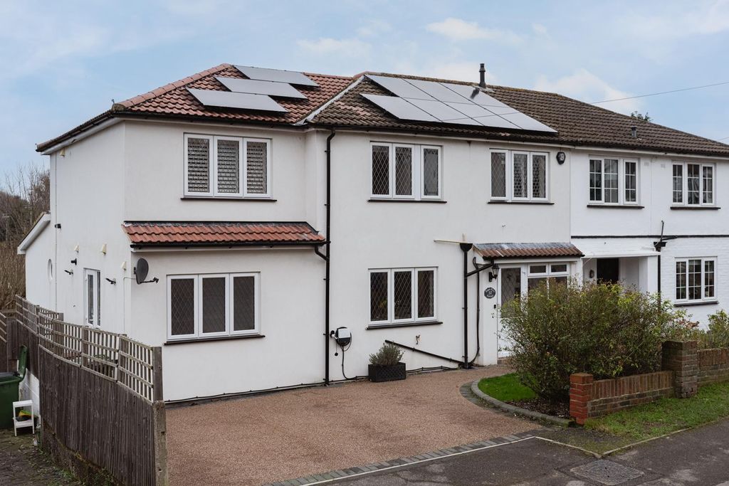 Property photo 1 of 26 Rightmove 25.Jpg