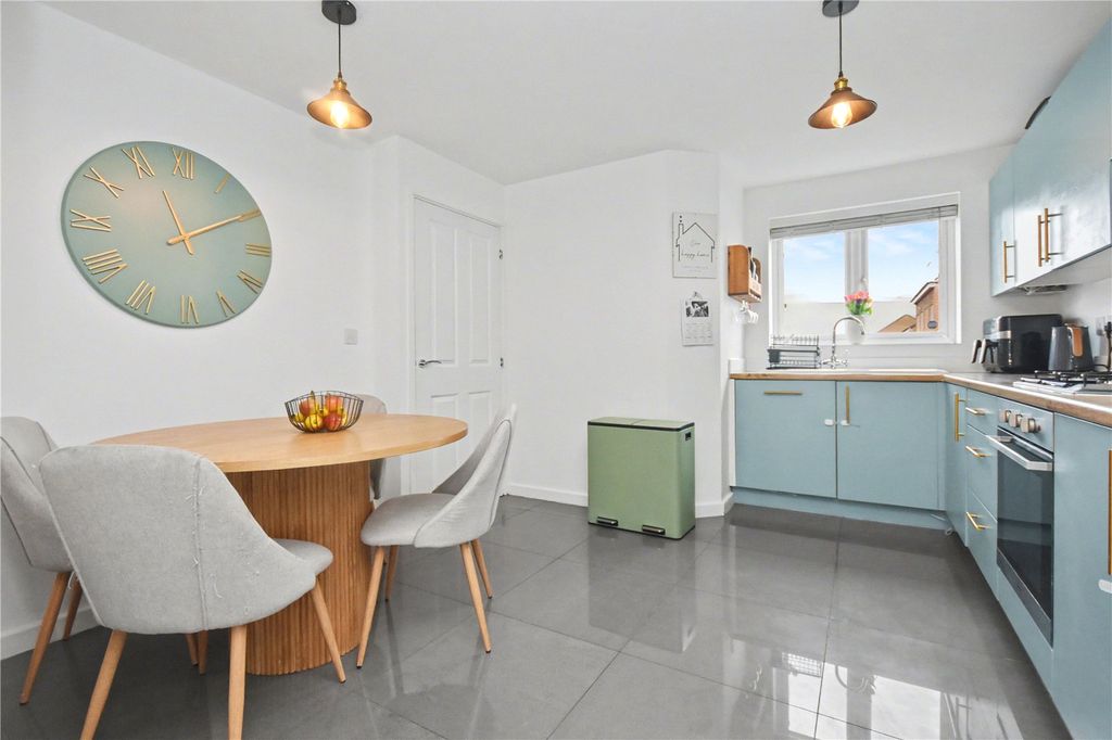 Property photo 3 of 18 Picture No. 25