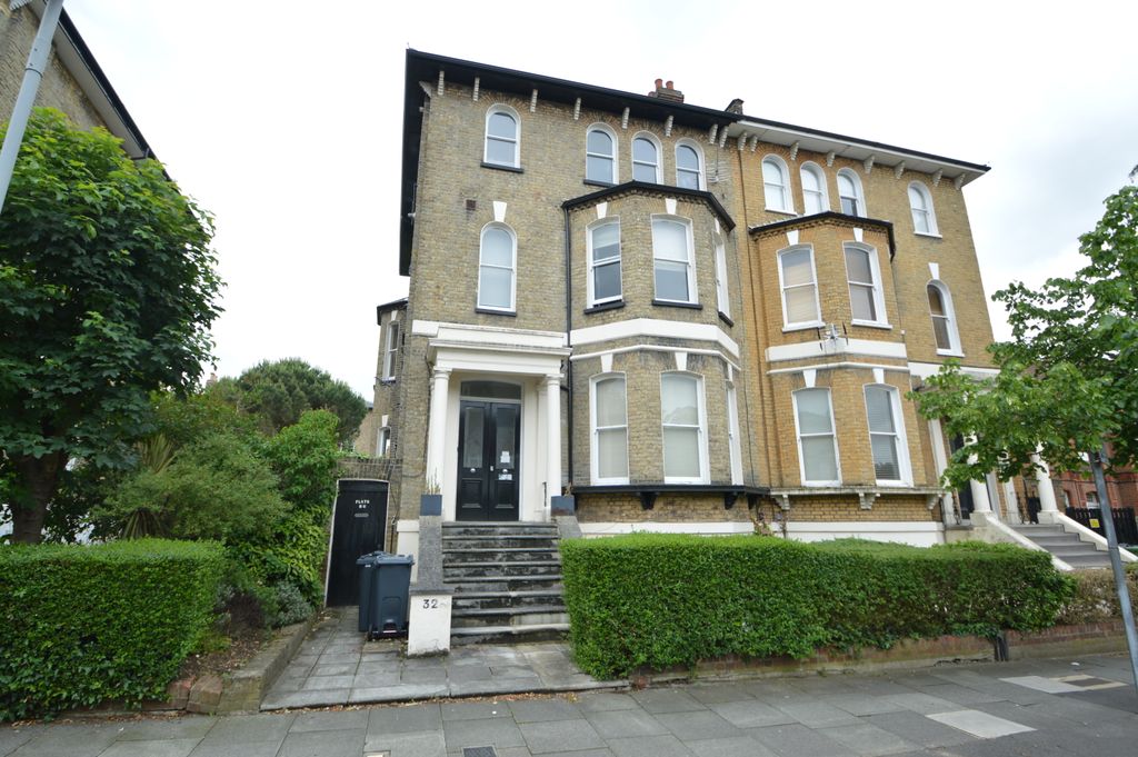 Property photo 1 of 6