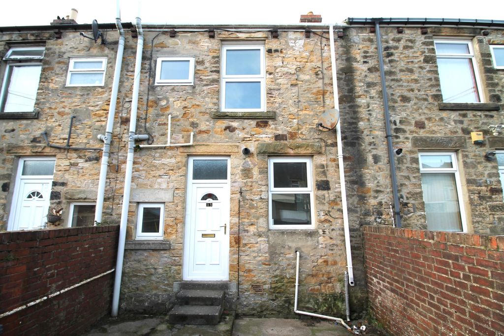 Property photo 1 of 6 External