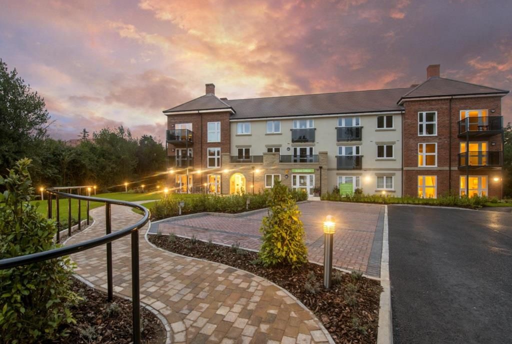 Property photo 2 of 7 Chestnutcourt2.Jpg