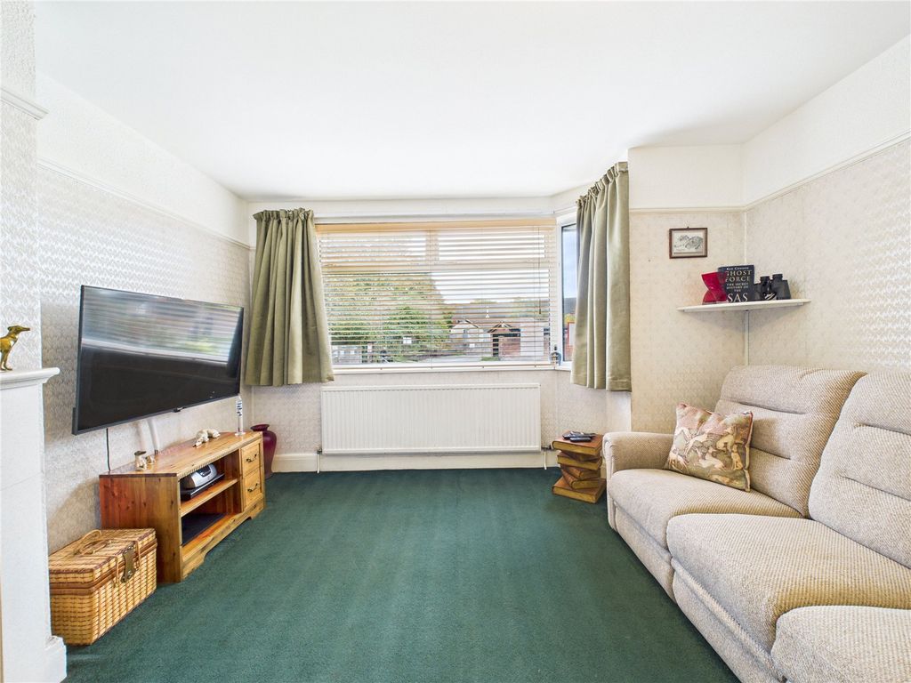 Property photo 3 of 25 Picture No. 04