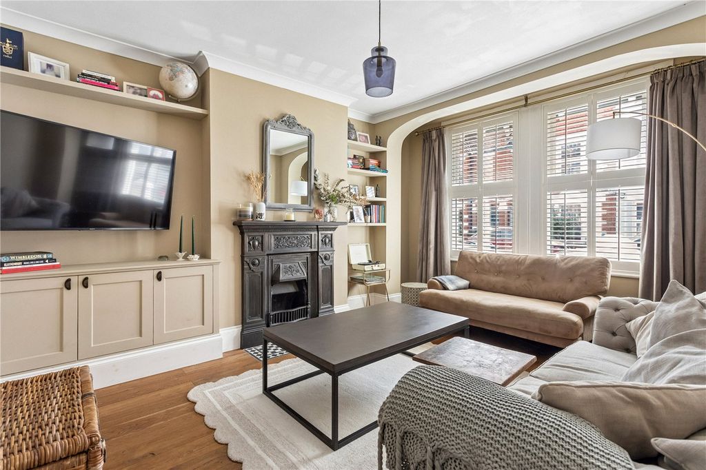 Property photo 1 of 18 Picture No. 03
