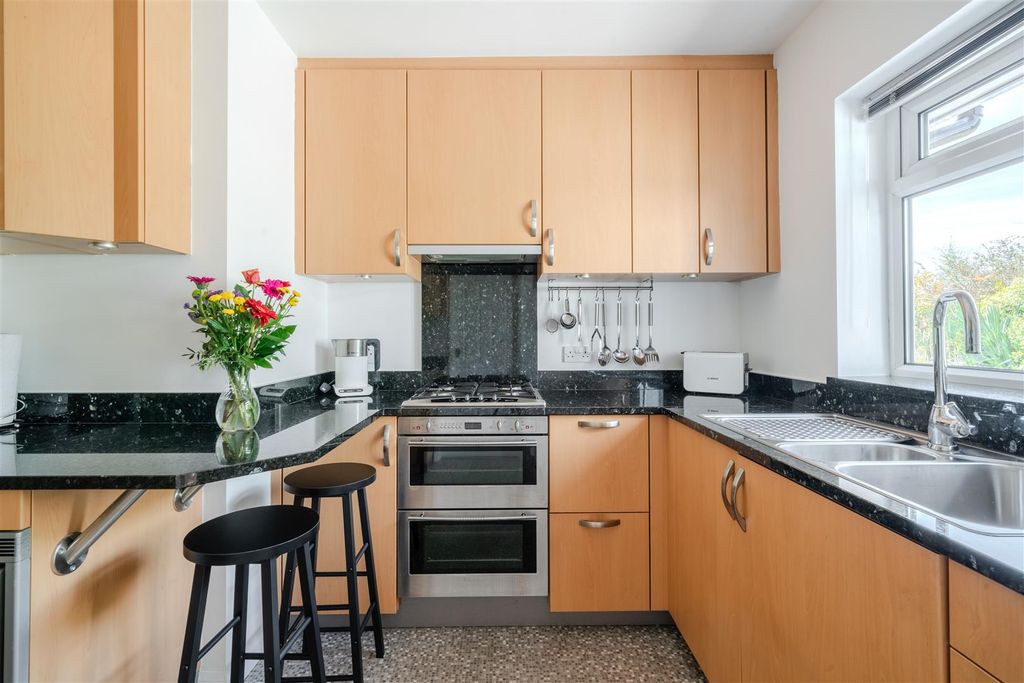 Property photo 3 of 32 Kitchen-3.Jpg