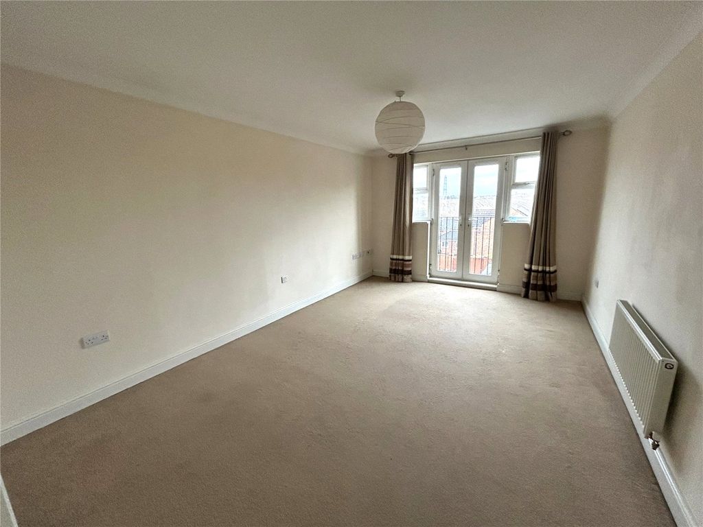 Property photo 3 of 7 Picture No. 07