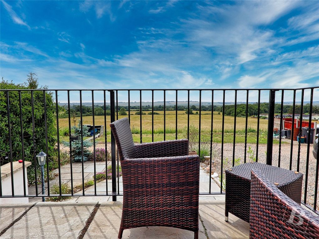Property photo 2 of 19 Balcony