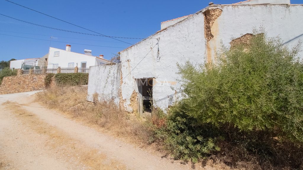 Property photo 3 of 24