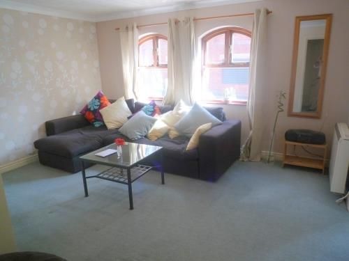 Property photo 2 of 7