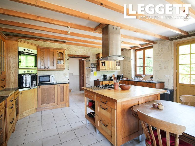 Property photo 3 of 10