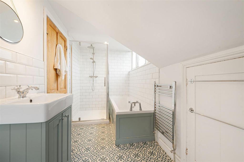 Property photo 3 of 14 Genoa Road-7.Jpg
