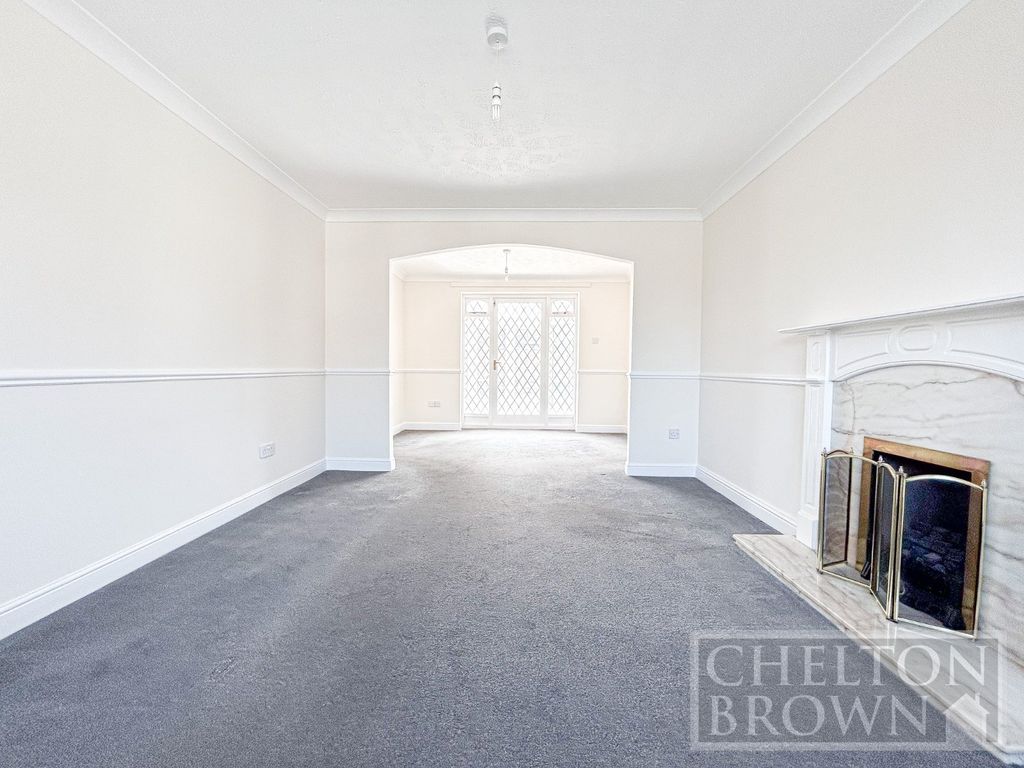 Property photo 3 of 56 Living/Dining Room