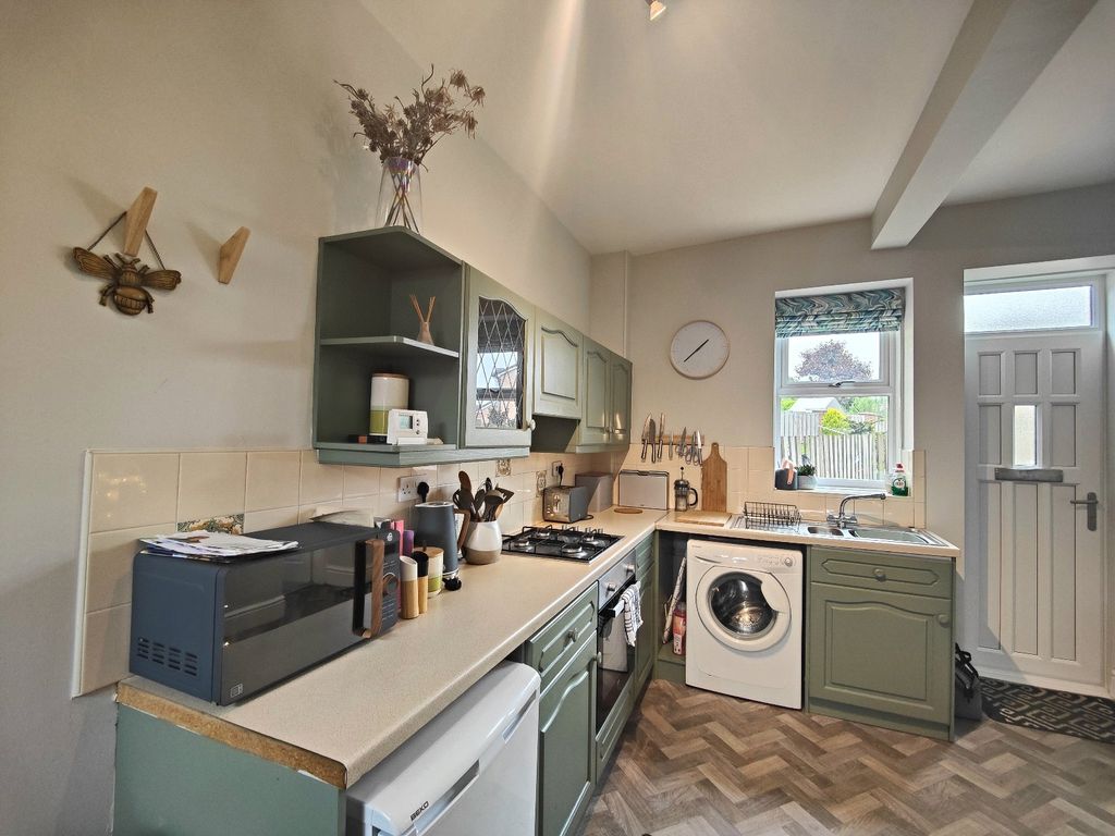 Property photo 3 of 17 Picture No. 16