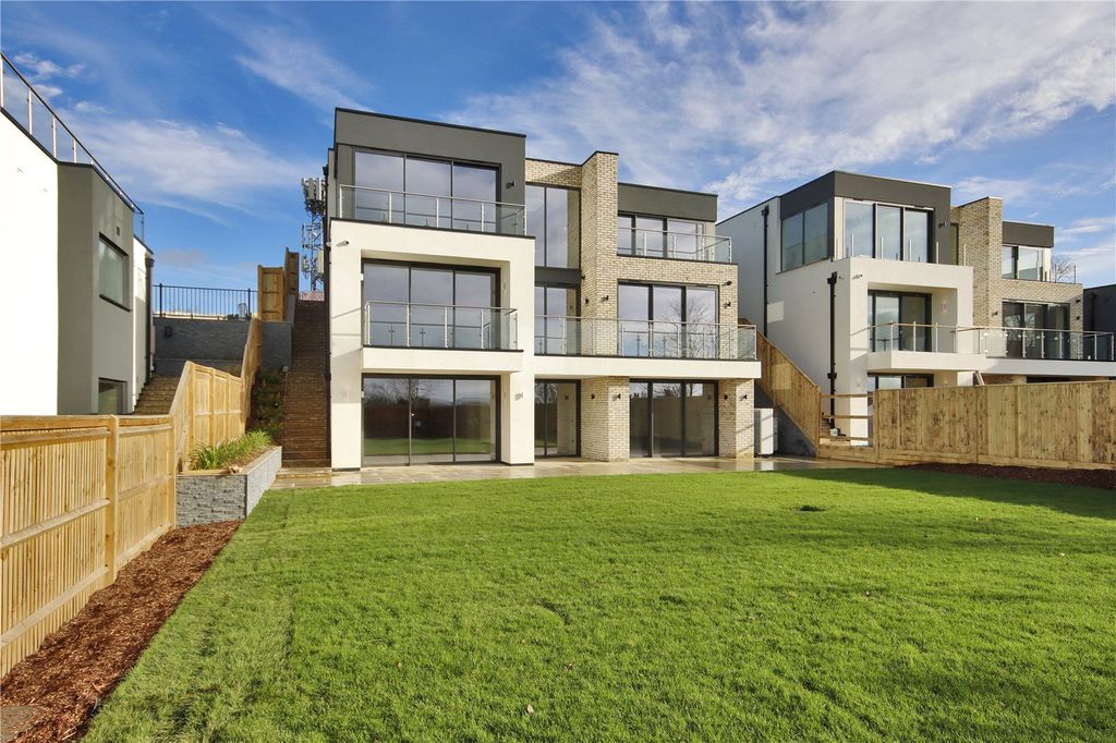 Property photo 1 of 22 Plot 2 Rear