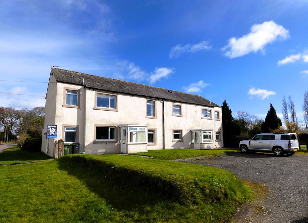 Property photo 1 of 12 1A The Park, Scotby