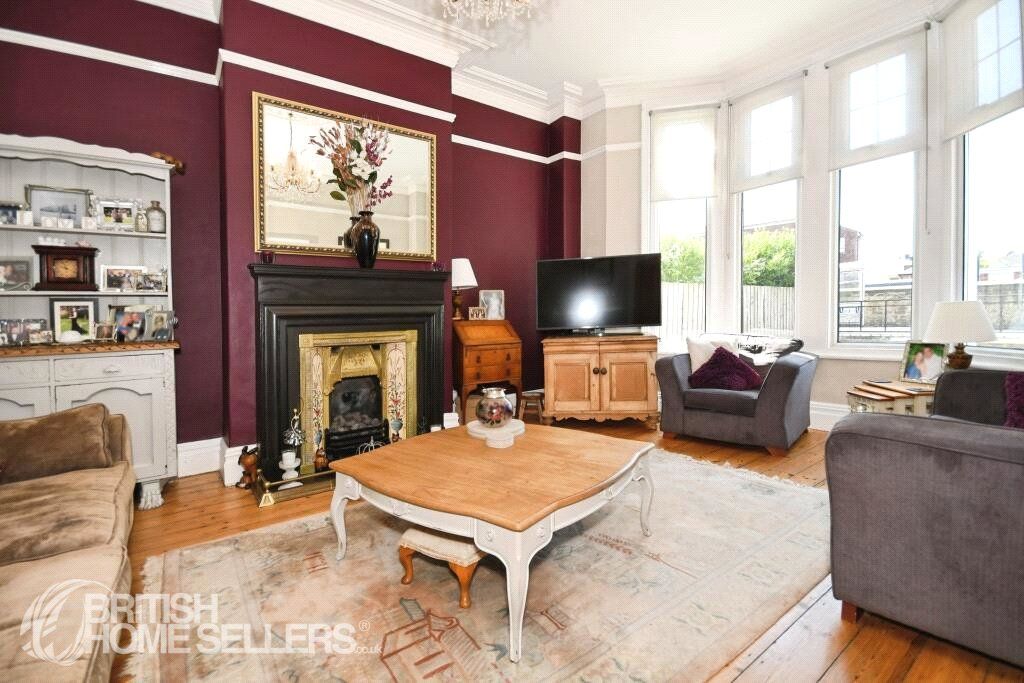 Property photo 3 of 22 Picture No. 04