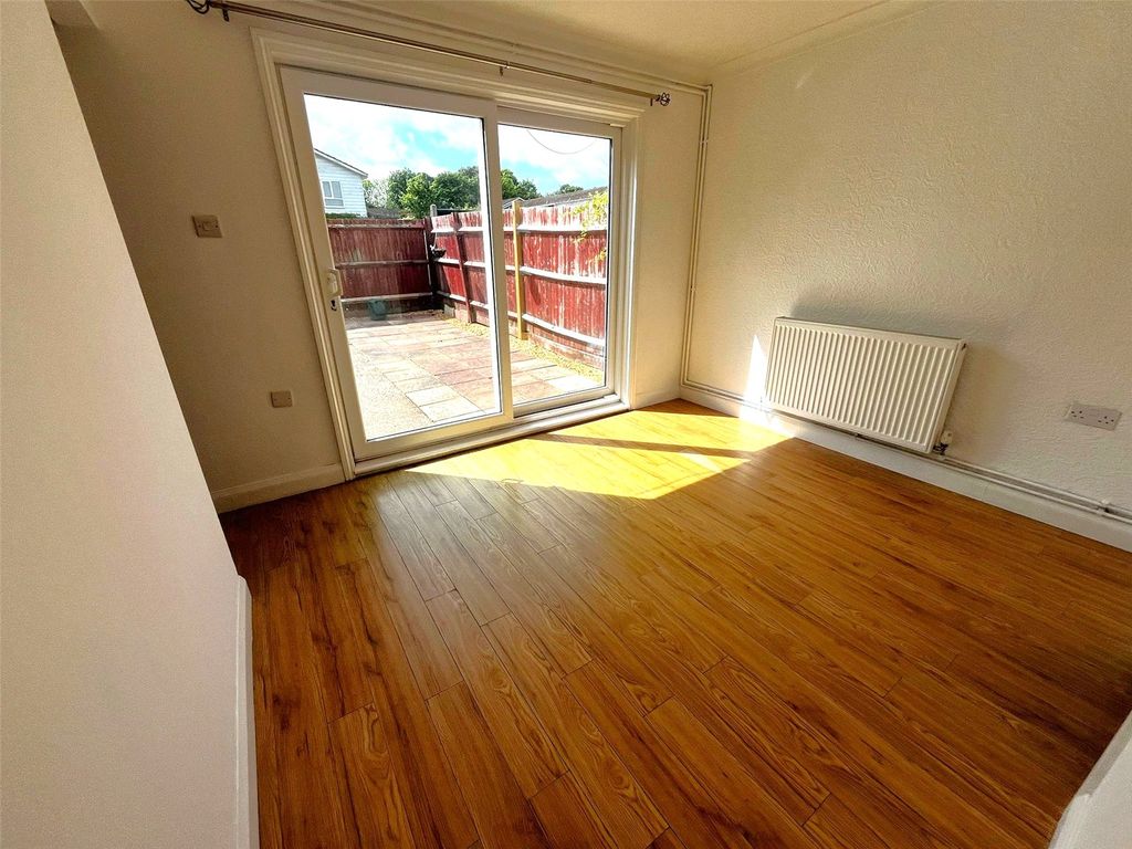Property photo 3 of 15 Picture No. 07