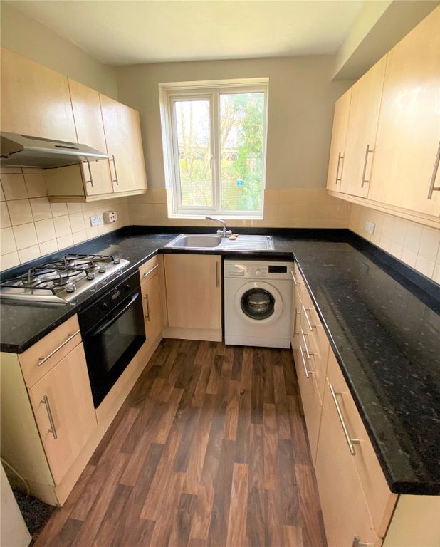 Property photo 3 of 10 Picture No. 08