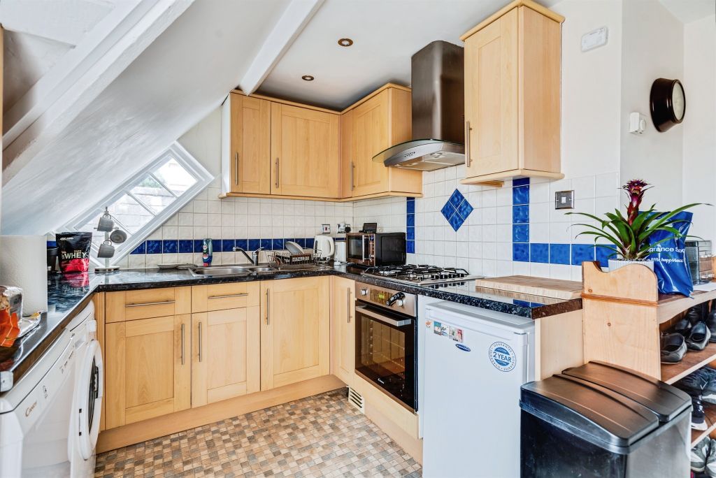 Property photo 3 of 16