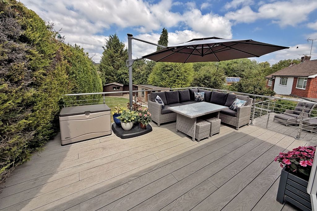 Property photo 2 of 17 5328782