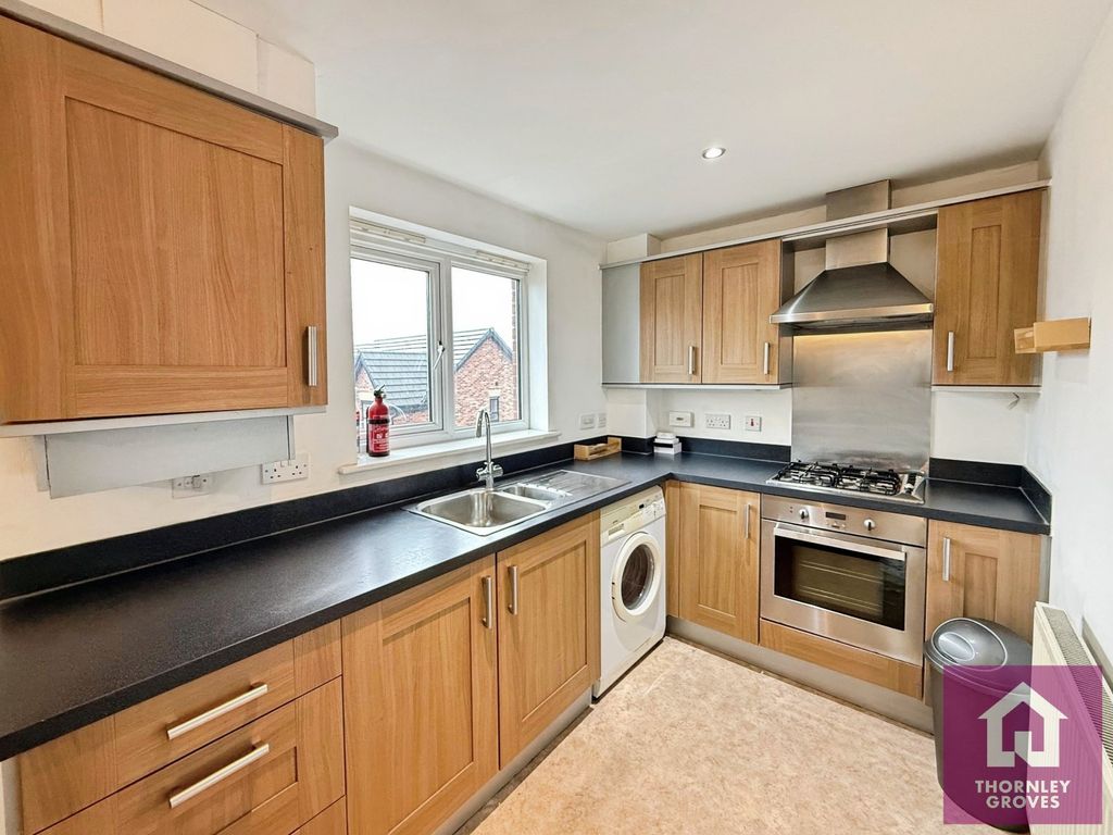 Property photo 2 of 9 Picture No. 11