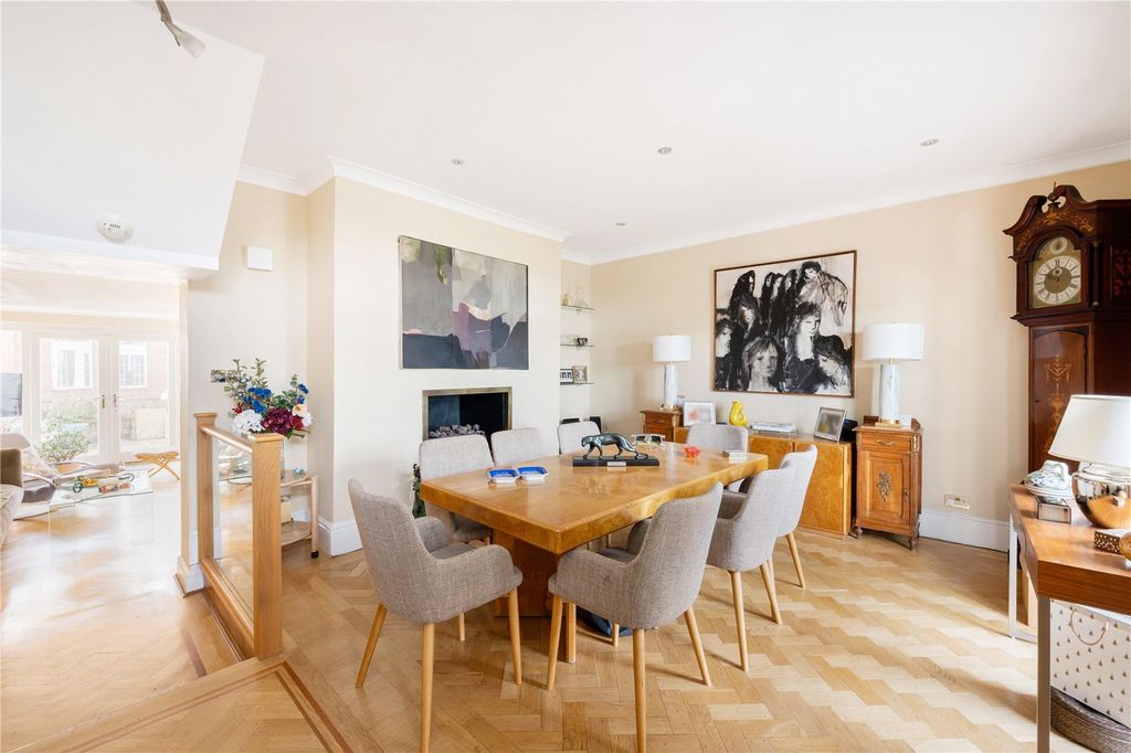 Property photo 3 of 21 Picture No. 13