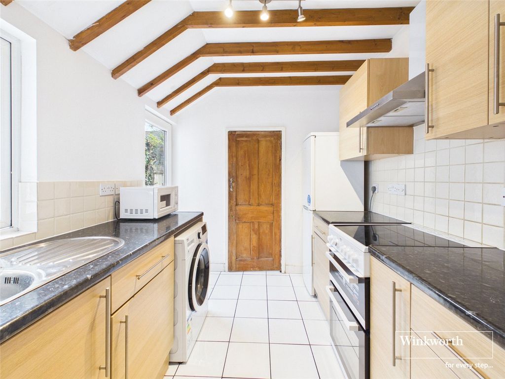 Property photo 3 of 8 Picture No. 23