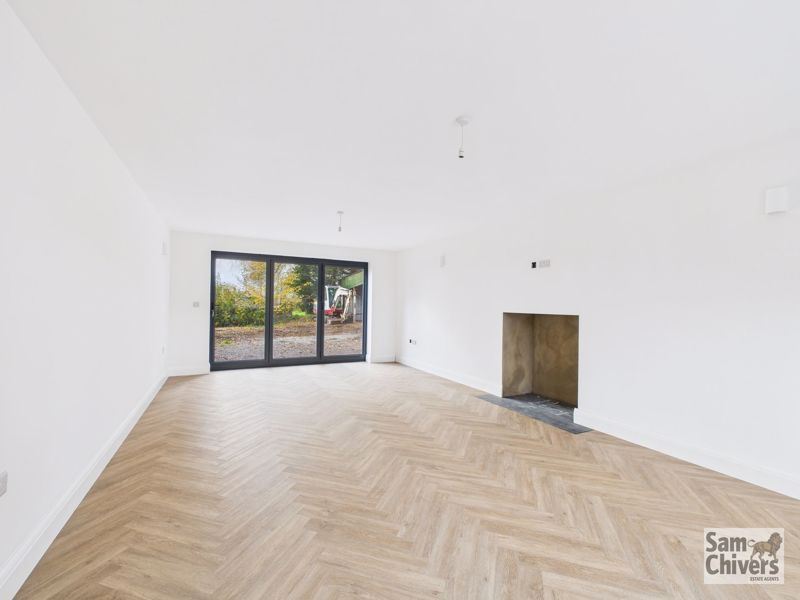 Property photo 2 of 32 Photo 8