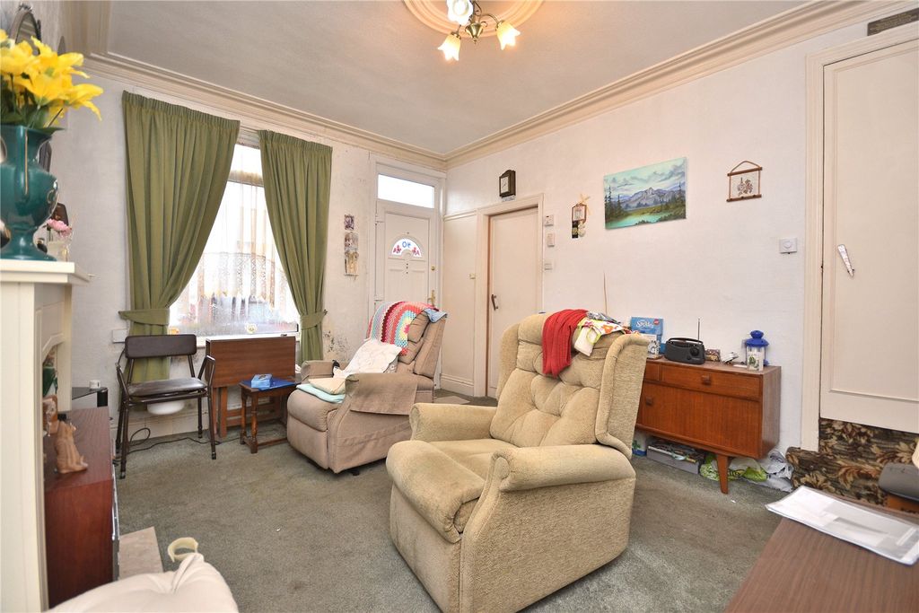 Property photo 2 of 9 Picture No. 07