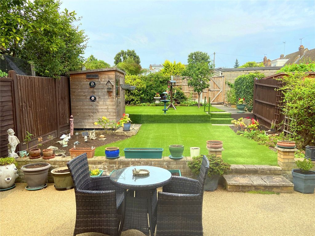 Property photo 2 of 21 Picture No. 62