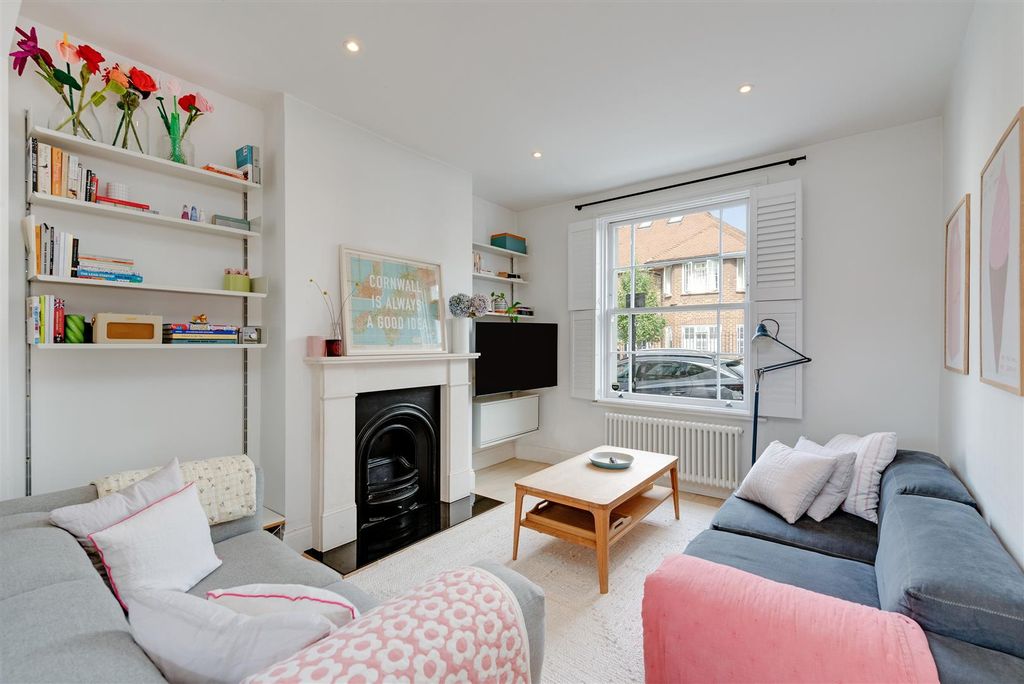 Property photo 2 of 15 54880-Hi-Res (1).Jpg