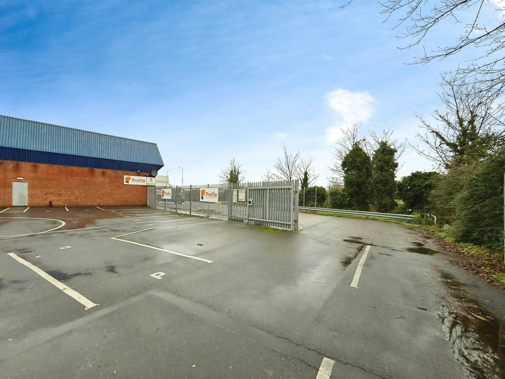 Property photo 3 of 17 F1Ca0298B27Edc041020Dcfe1Fe4ee69B086Img20251201Wa0040.Jpg