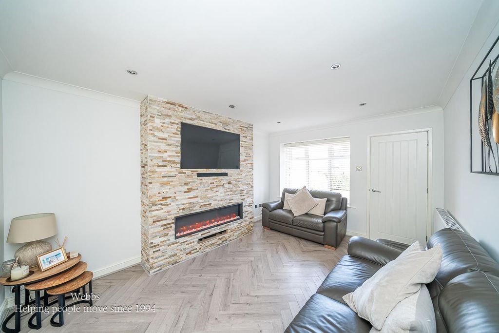 Property photo 2 of 30 Webbs-1.Jpg