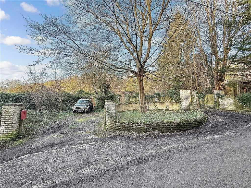 Property photo 1 of 5 Front Web