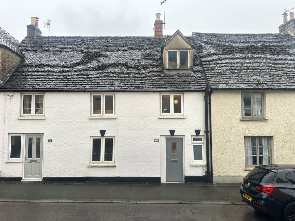 Property photo 2 of 16 Picture No. 17